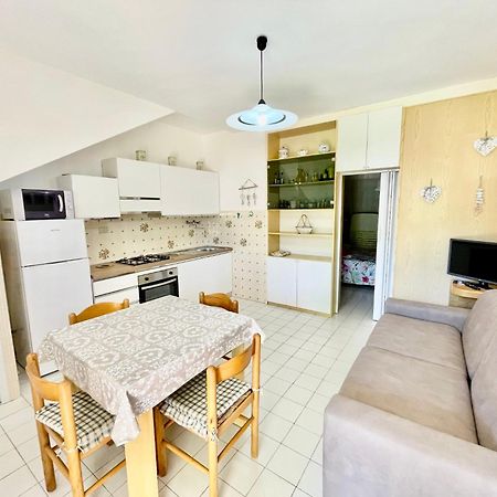 Appartamenti Via Dei Cipressi Marina Di Bibbona Eksteriør bilde